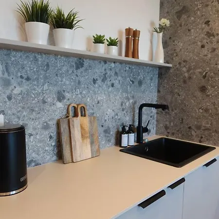Przystanek Nadmotlawie - Centrum Gdanska Lägenhet *